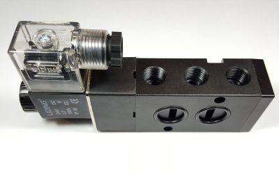 5 ways 2 positions 24VDC NAMUR valve 1/4 NPT  NAMUR, 5 ways 2 positions valve, npt solenoid valve, 24vdc solenoid valve, 1/4 npt solenoid valve, 5 ways 2 positions 24VDC valve 1/4 NPT, valve for manifold, pneumatic valve,